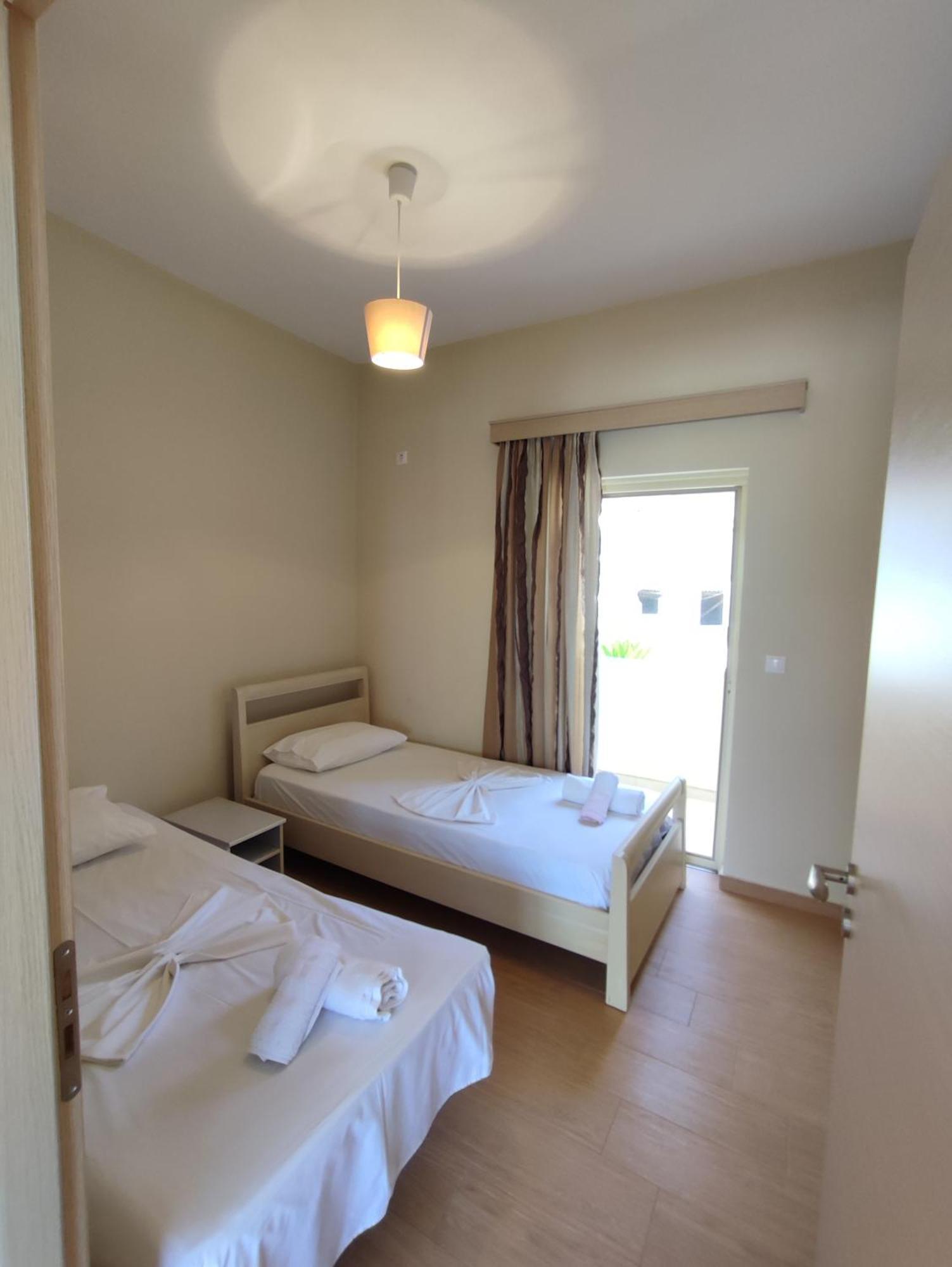 Cimi Apartments Sarande Exterior photo