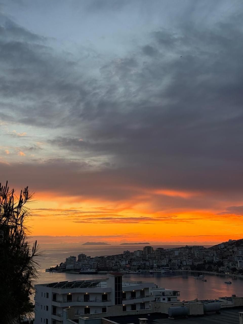 Cimi Apartments Sarande Exterior photo